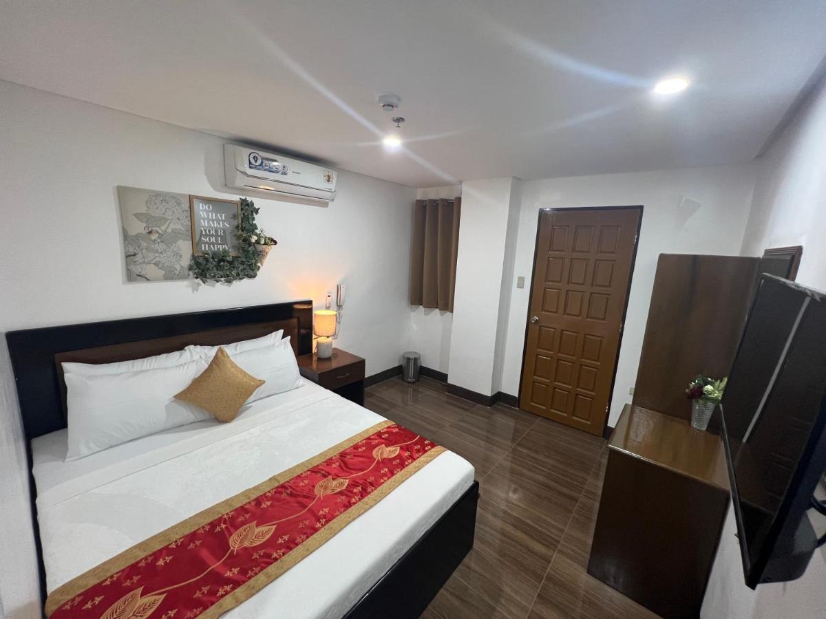 Island Wanderers Inn Coron Bagian luar foto