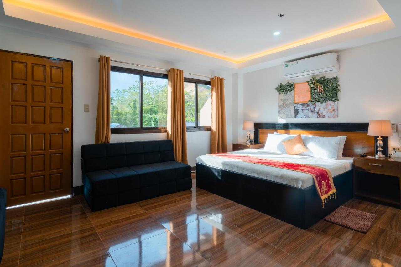 Island Wanderers Inn Coron Bagian luar foto